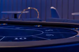 프리미엄 포커테이블의 섬세한 디테일